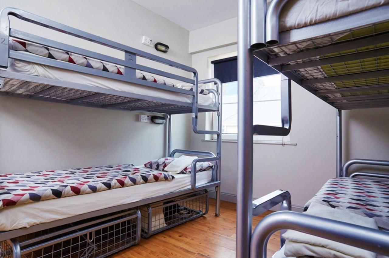 Bru Bar & Hostel Корк Экстерьер фото