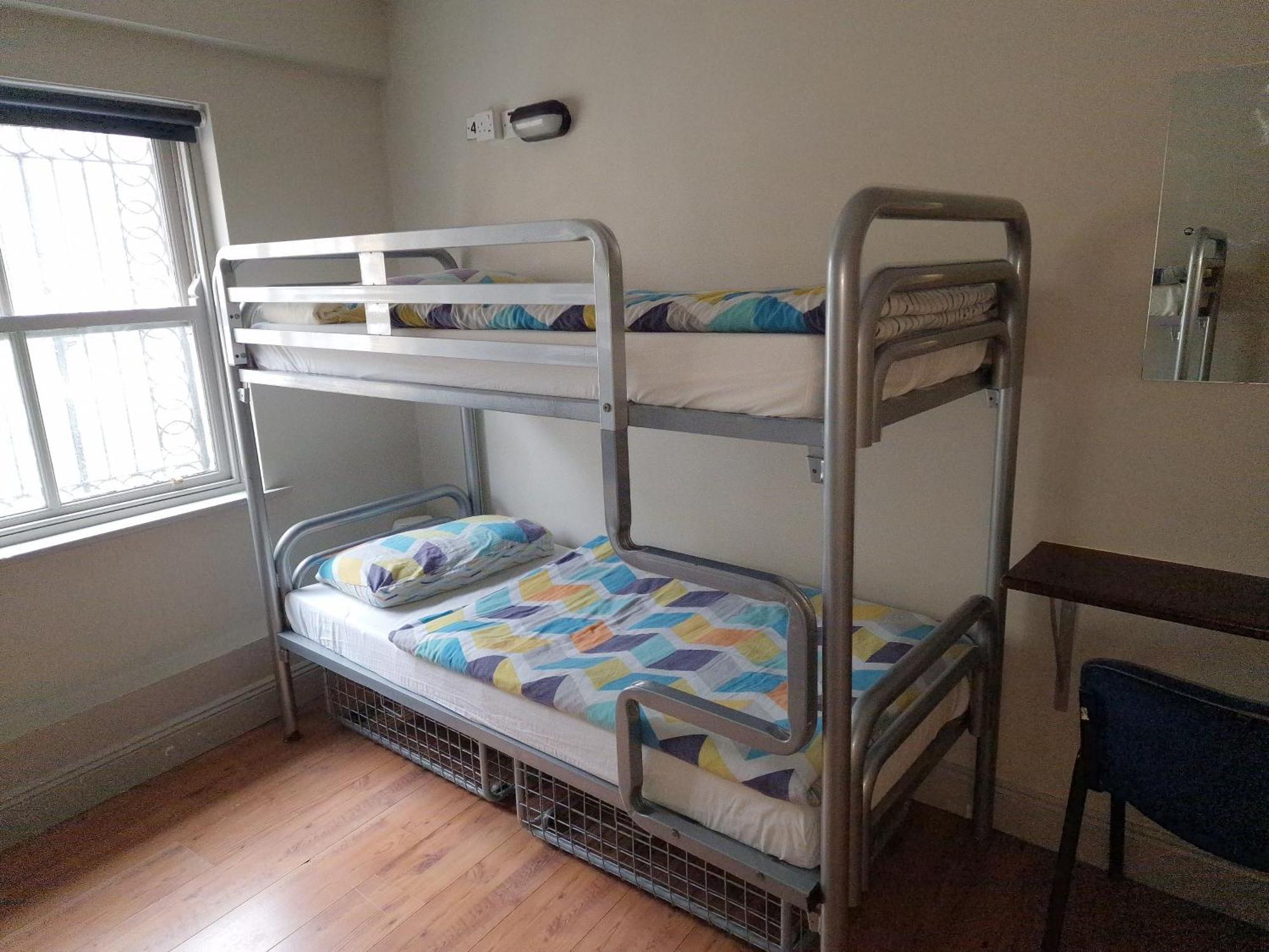 Bru Bar & Hostel Корк Экстерьер фото